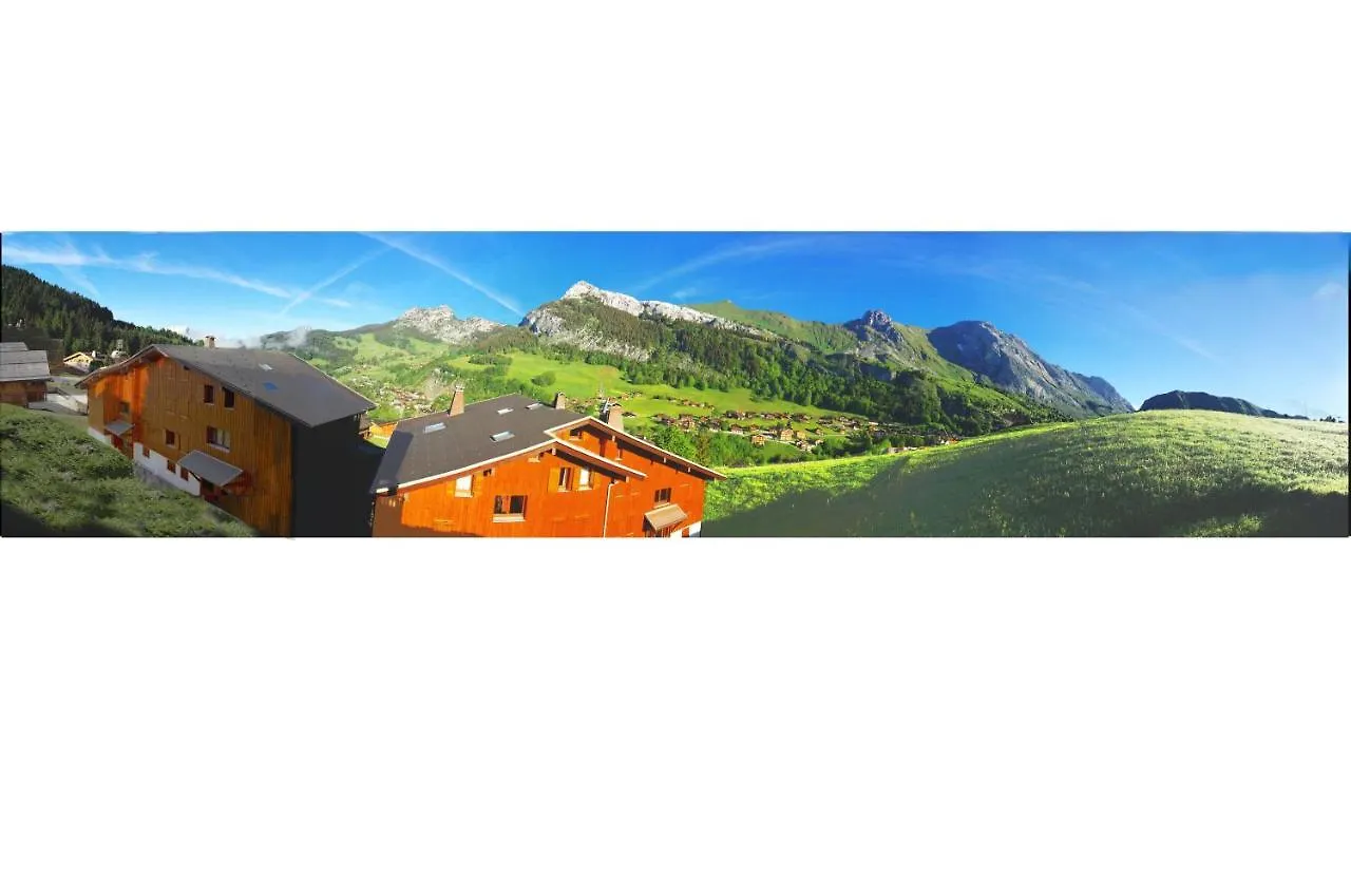 Grand-Bo: joli appartement sur les pistes avec vue Le Grand-Bornand